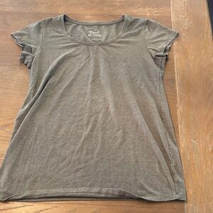 Thyme Maternity Gray Short Sleeve Tee